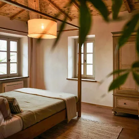 Stone With Panoramic Pool Poppi