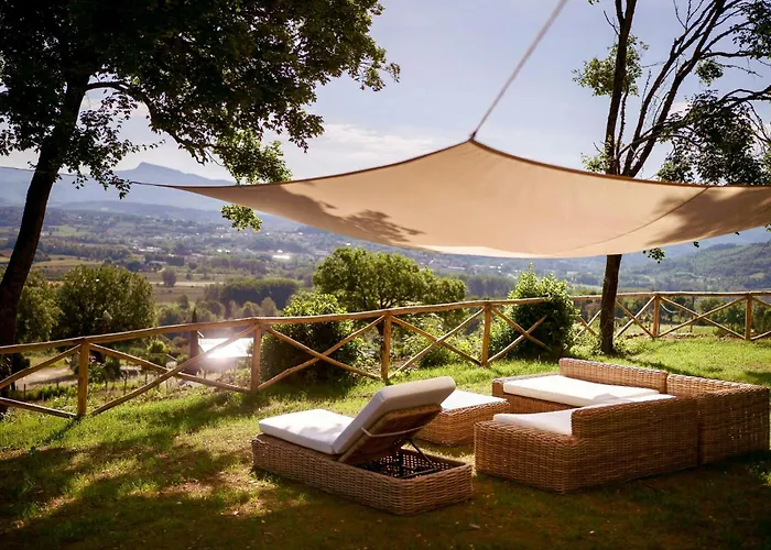 Stone With Panoramic Pool 波皮