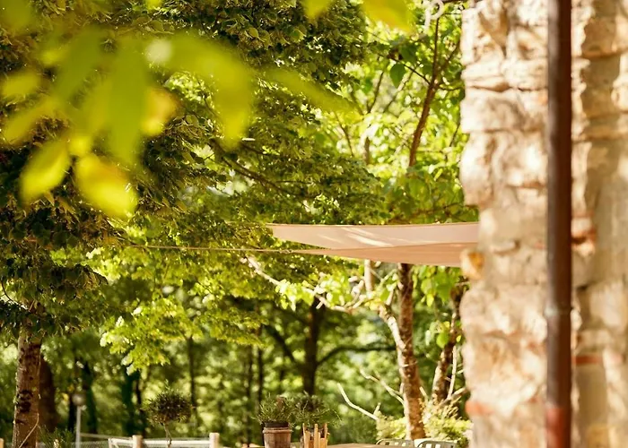 Stone With Panoramic Pool * 波皮